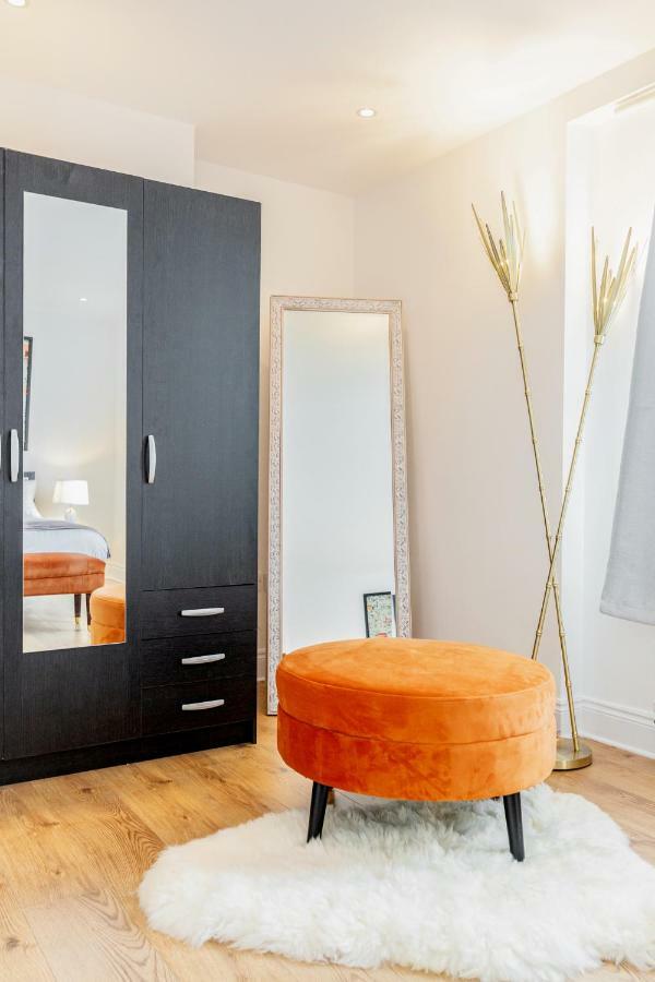 Bright & Spacious 4Beds Home - Kensington High Street-Olympia Londres Exterior foto