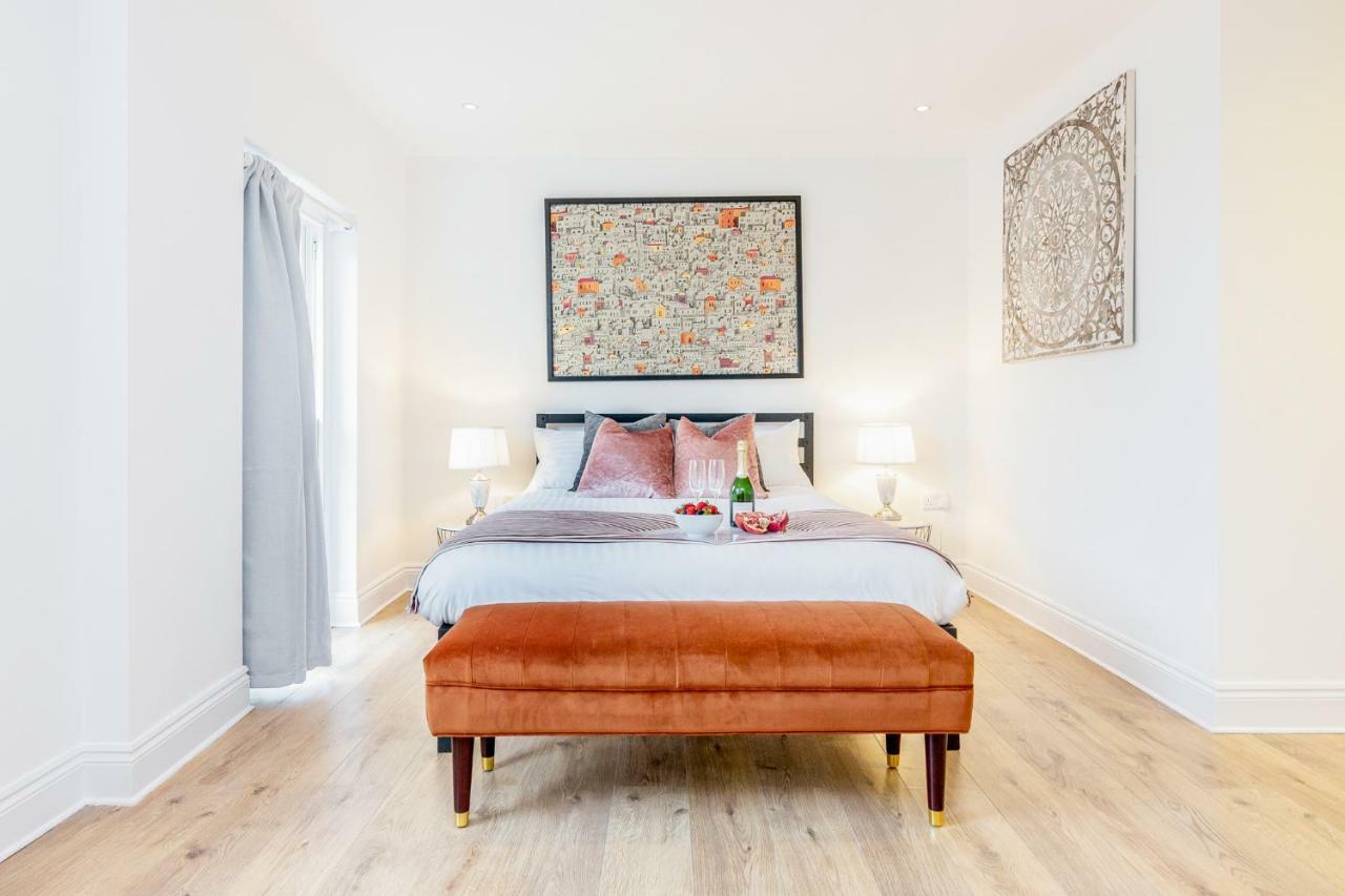 Bright & Spacious 4Beds Home - Kensington High Street-Olympia Londres Exterior foto