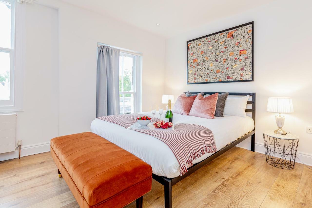 Bright & Spacious 4Beds Home - Kensington High Street-Olympia Londres Exterior foto